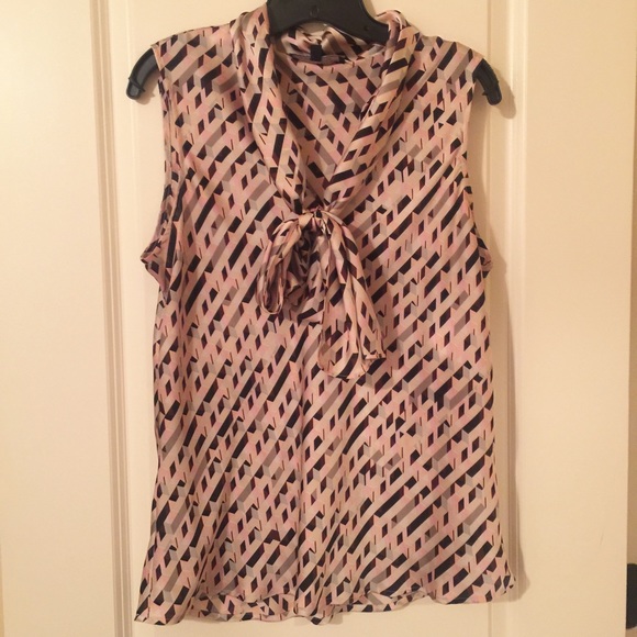 Evan Picone Black Label Sleeveless Blouse