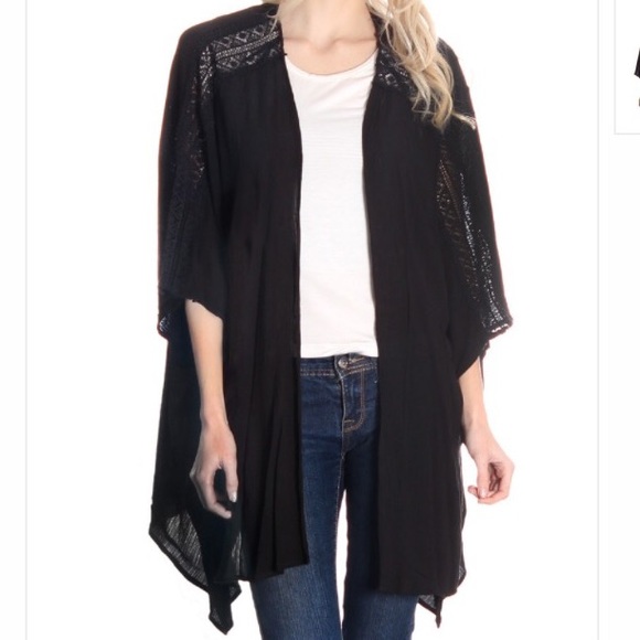 Last one!! Perfect  crochet inset Kimono - Picture 3 of 4