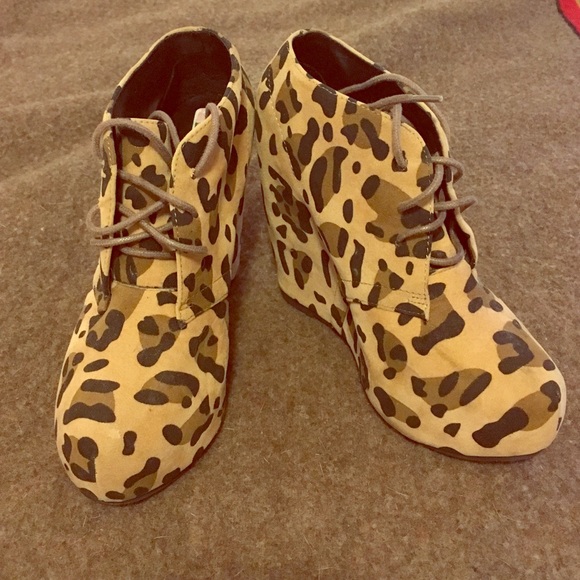Cheetah Print Booties