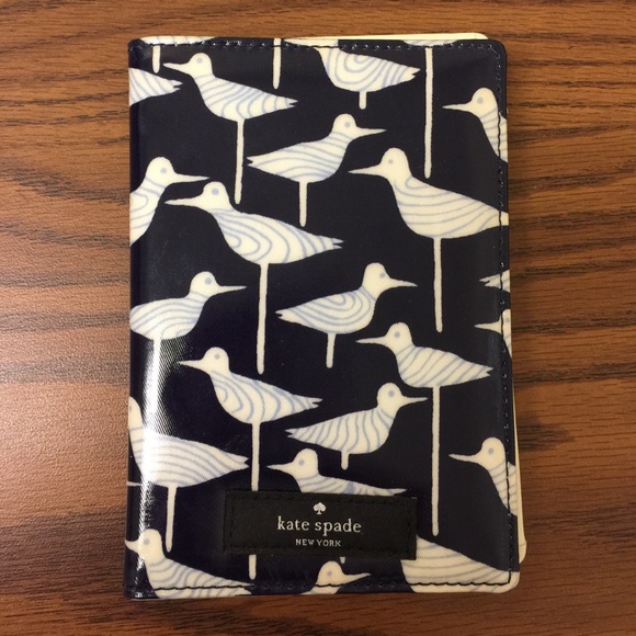 Kate Spade Daycation Passport Cover