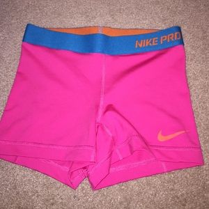 Nike Pro dri-fit booty shorts