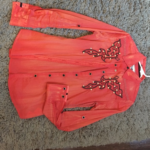 Roar Button Down