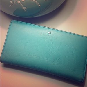 kate spade NY cedar street wallet in "fresh air"