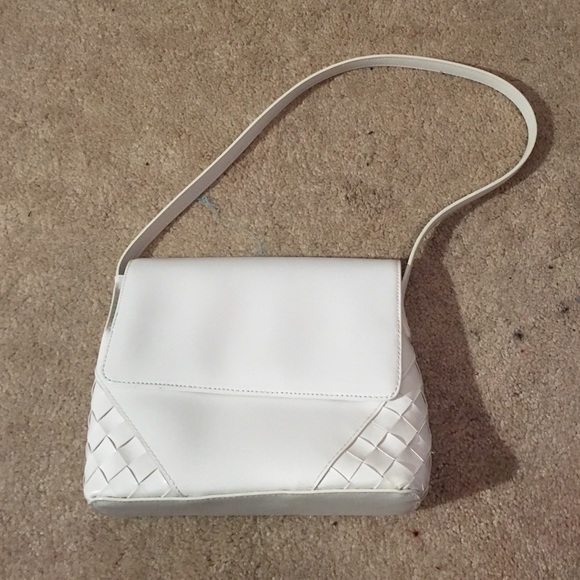 Very nice quality white purse