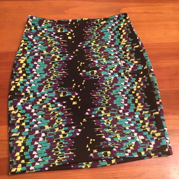 💗NWOT  Bebe skirt