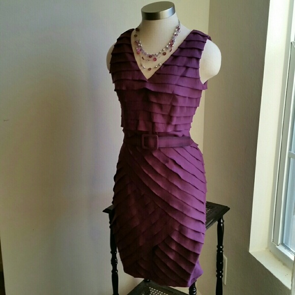 Adrianna Papell Dresses & Skirts - ADRIANA PAPELL....BEAUTIFUL..DRESS