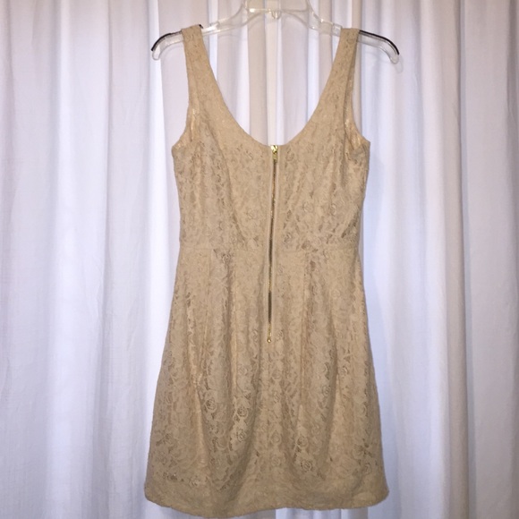 lace dress