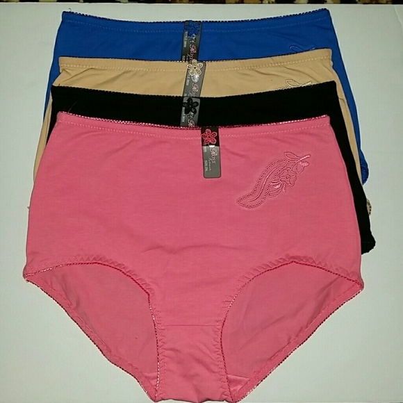4 Cotton Briefs With Flower Detail