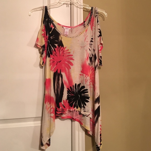 Candies long flowing cut out shoulders top
