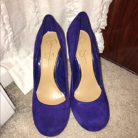 Jessica Simpson pumps