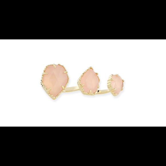 Kendra Scott Naomi ring