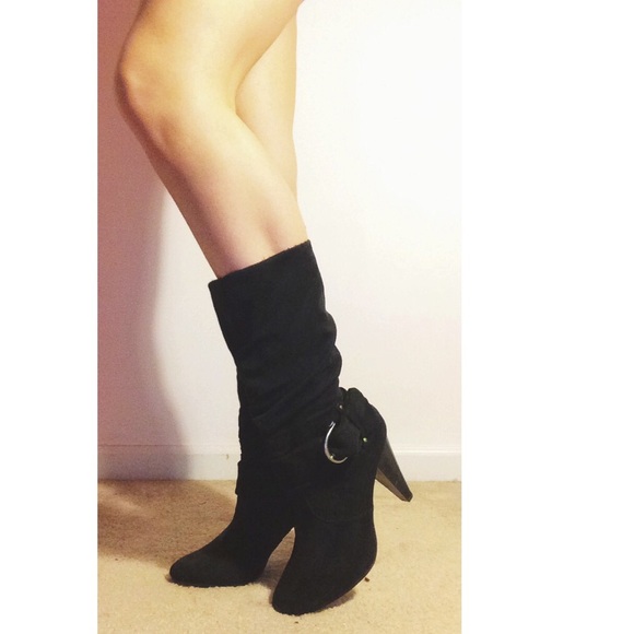Black boots !