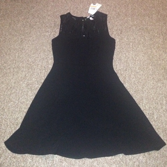 🛍Black Dress with Lacing (small)