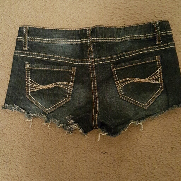 Shorts - Picture 2 of 2