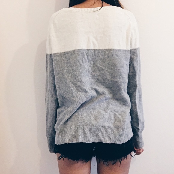 [pullover sweater] - Picture 4 of 5