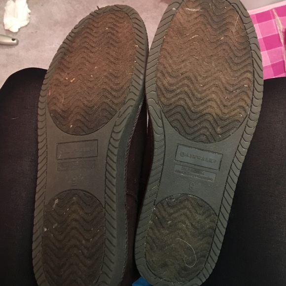 Boots - Picture 2 of 3