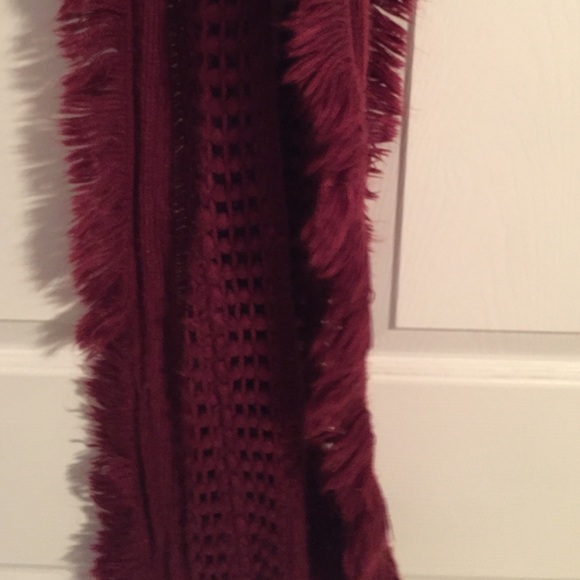 Red Infinity Scarf - Picture 2 of 2