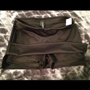 Full Tilt mini skirt skort size Medium