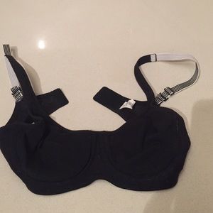Lululemon bra
