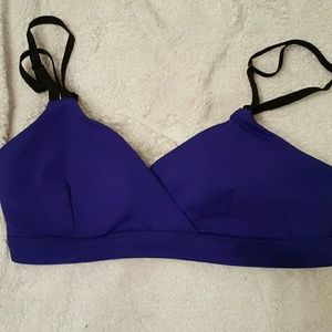 Lululemon bra