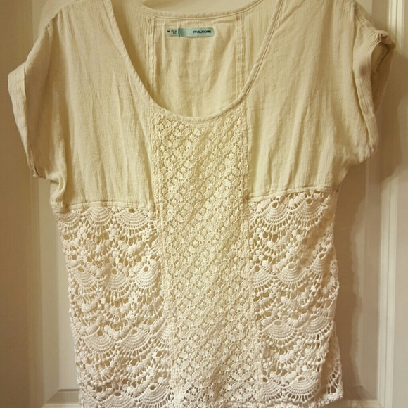 Maurices size M