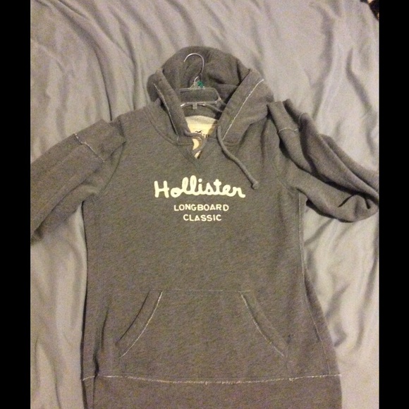Heather Gray Hollister Hoodie