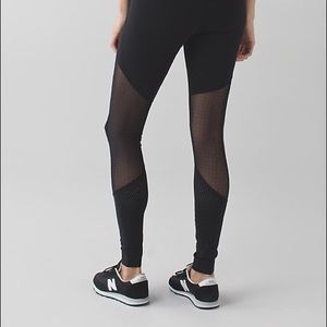Lululemon RARE mesh barre star black size 8 NWT