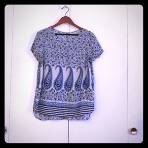 Blue paisley bi-level top