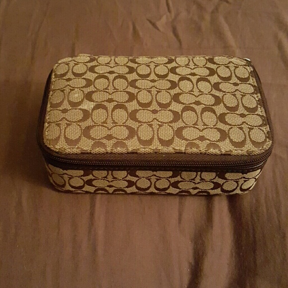 jewelry box