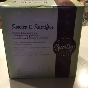 Service and sacrifice scentsy warmer