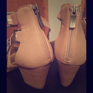 BCBG GENERATION STRAPPY SANDALS