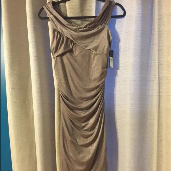 Sexy off the shoulder dress by Guess