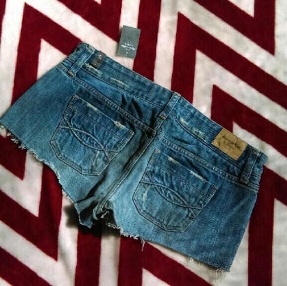 A&F Shorts - Picture 2 of 4