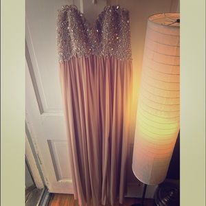 Formal dress/ Never worn!