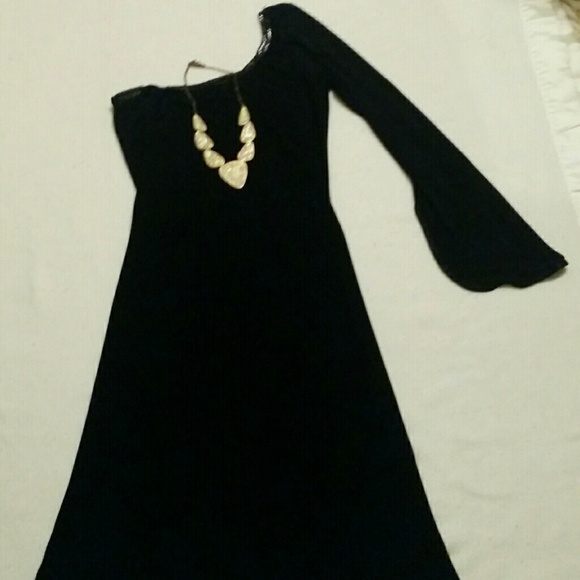 Black half sleeve dress