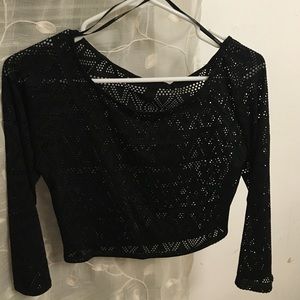 black crop top with tag