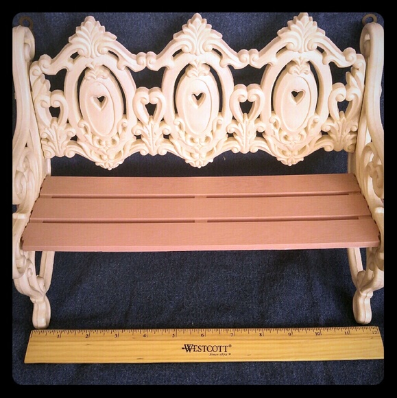 Doll bench