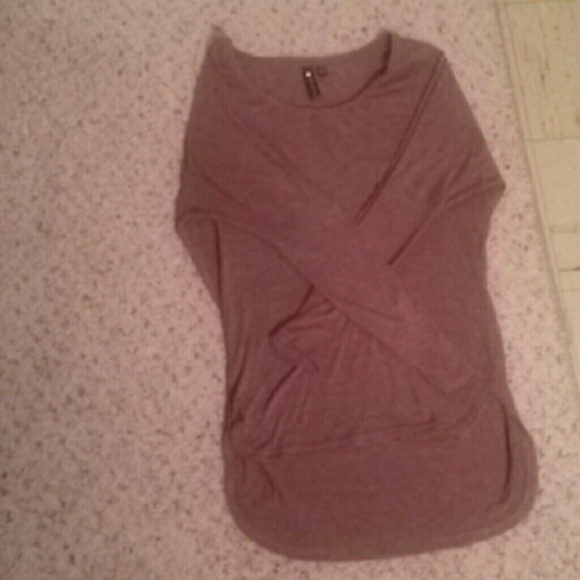 Light high-low shirt