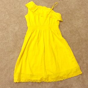 I am selling a bright yellow dress.
