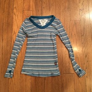 Kids t2love size 6 long sleeve.