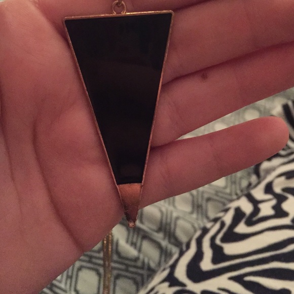 Long necklace - Picture 2 of 2