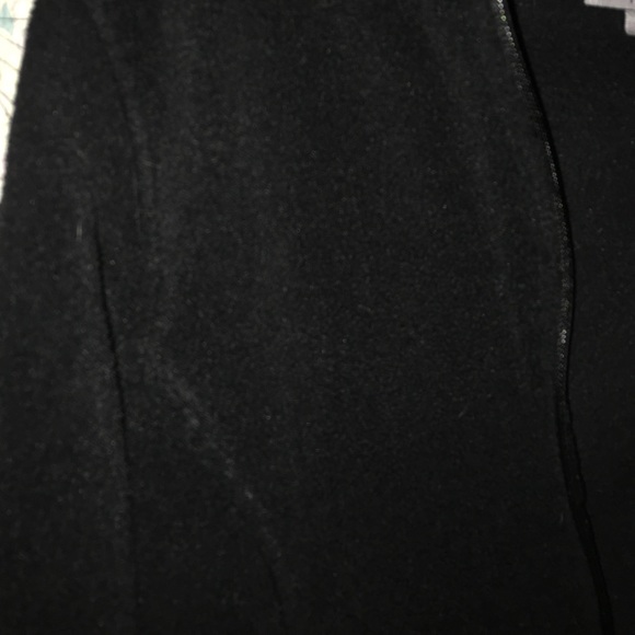 BLACK FLEECE - Picture 3 of 4