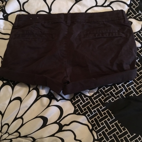 Cute shorts - Picture 2 of 2