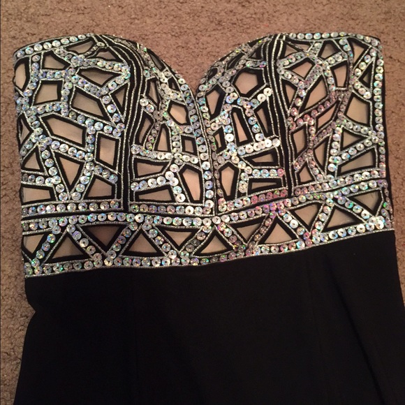 Blondie Nights Strapless Prom Dress W Sequin Top