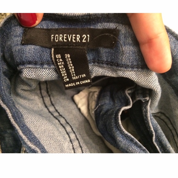 Forever 21 s-jeans 💕