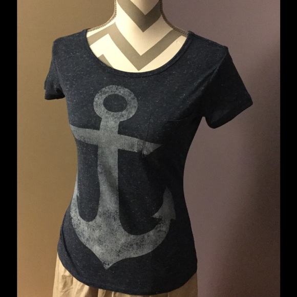 Well Worn Tops - 🔴🔴🔴🔴. Anchors Away