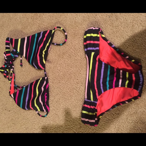 Victoria secret swim wear small bottom medium top! - Picture 1 of 1