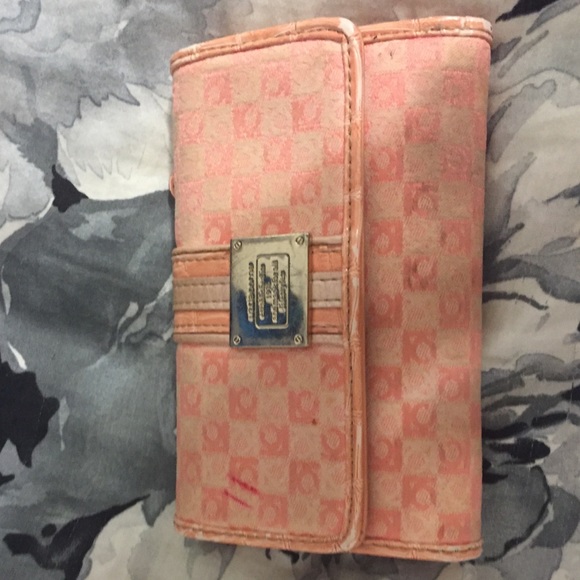 LizClaiborne Salmon Colored wallet