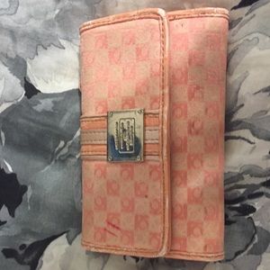 LizClaiborne Salmon Colored wallet