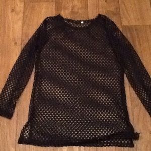 Blouse or bathing suit cover